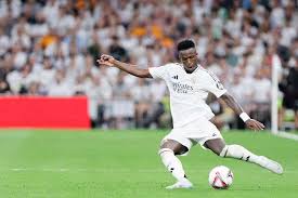 他采用了更 他采用了更